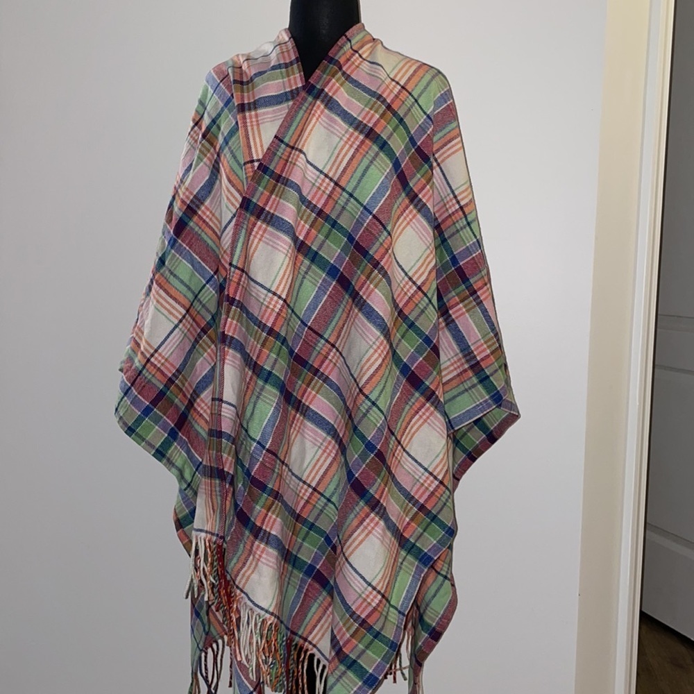NWT Lauren Ralph Lauren wool shawl wrap
